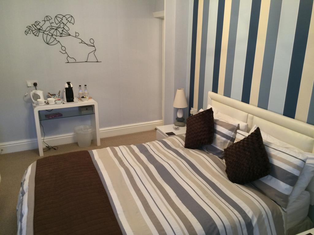 The Waterford Hotel Blackpool Ngoại thất bức ảnh